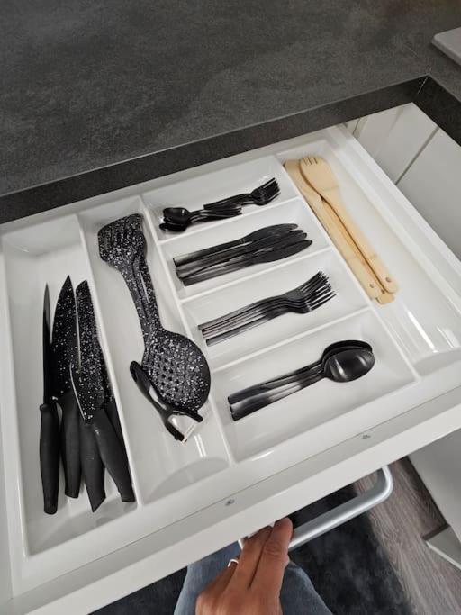 Affordable Suite In Vienna'S Hotpoint Kültér fotó